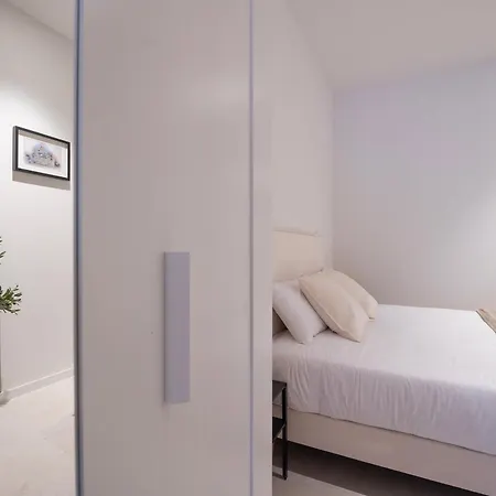 Pm - Loft Espaciosos Estudios Con Terraza Cerca A Artes Y Ciencias 瓦伦西亚