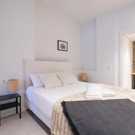 Pm - Loft Espaciosos Estudios Con Terraza Cerca A Artes Y Ciencias 公寓