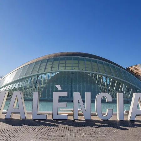 Pm - Loft Espaciosos Estudios Con Terraza Cerca A Artes Y Ciencias 公寓