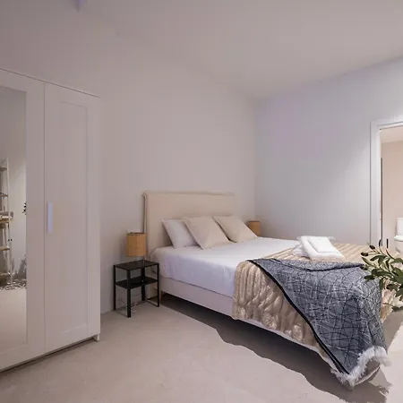 Apartment Pm - Loft Espaciosos Estudios Con Terraza Cerca A Artes Y Ciencias