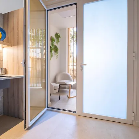 Daire Pm - Loft Espaciosos Estudios Con Terraza Cerca A Artes Y Ciencias Valensiya