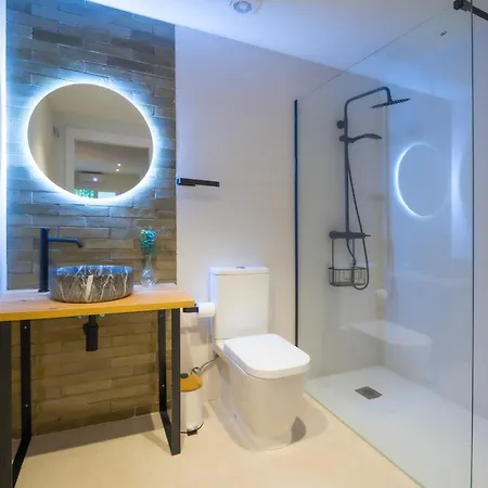 Pm - Loft Espaciosos Estudios Con Terraza Cerca A Artes Y Ciencias Valensiya