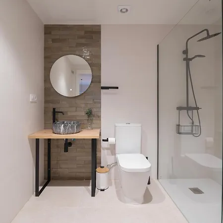 Pm - Loft Espaciosos Estudios Con Terraza Cerca A Artes Y Ciencias Daire *