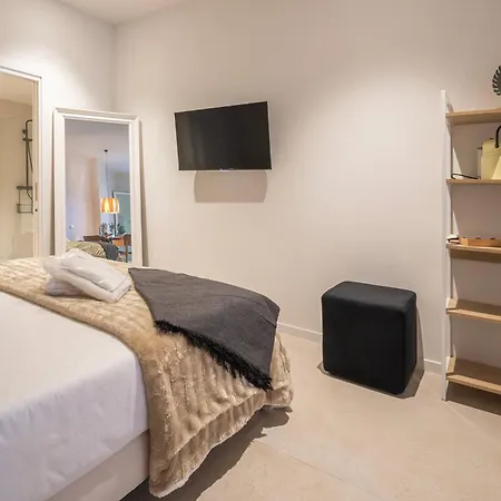 Pm - Loft Espaciosos Estudios Con Terraza Cerca A Artes Y Ciencias Apartment *