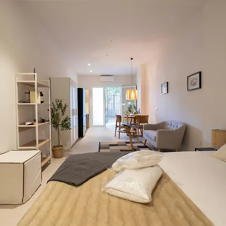Apartment Pm - Loft Espaciosos Estudios Con Terraza Cerca A Artes Y Ciencias *