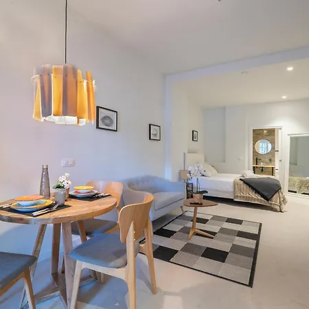 Pm - Loft Espaciosos Estudios Con Terraza Cerca A Artes Y Ciencias Daire *