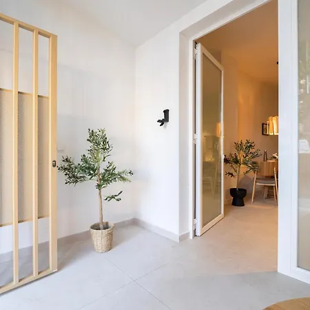 Daire Pm - Loft Espaciosos Estudios Con Terraza Cerca A Artes Y Ciencias *